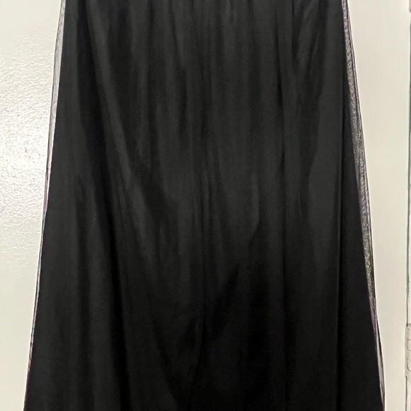 My Michelle - Nylon Skirt - Picture 1 of 8